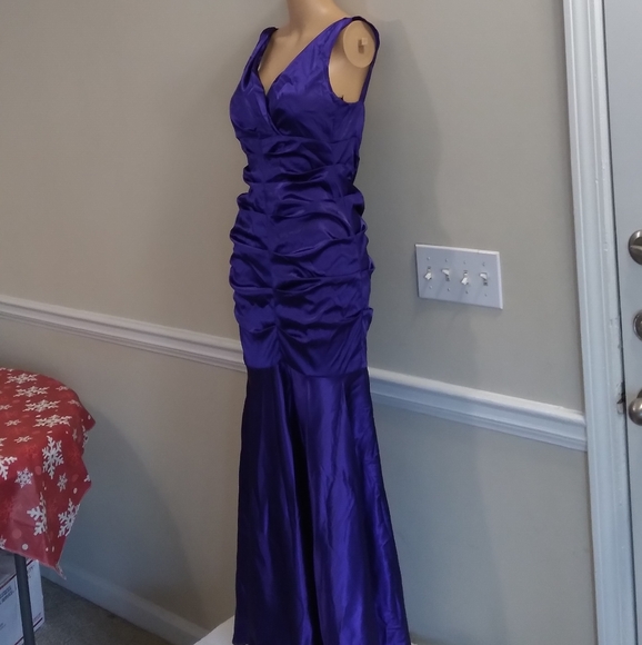 2/$100 xescape  evening dress - Picture 13 of 14